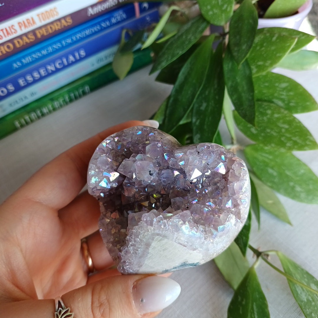 Druze Heart of Amethyst Aura Opal