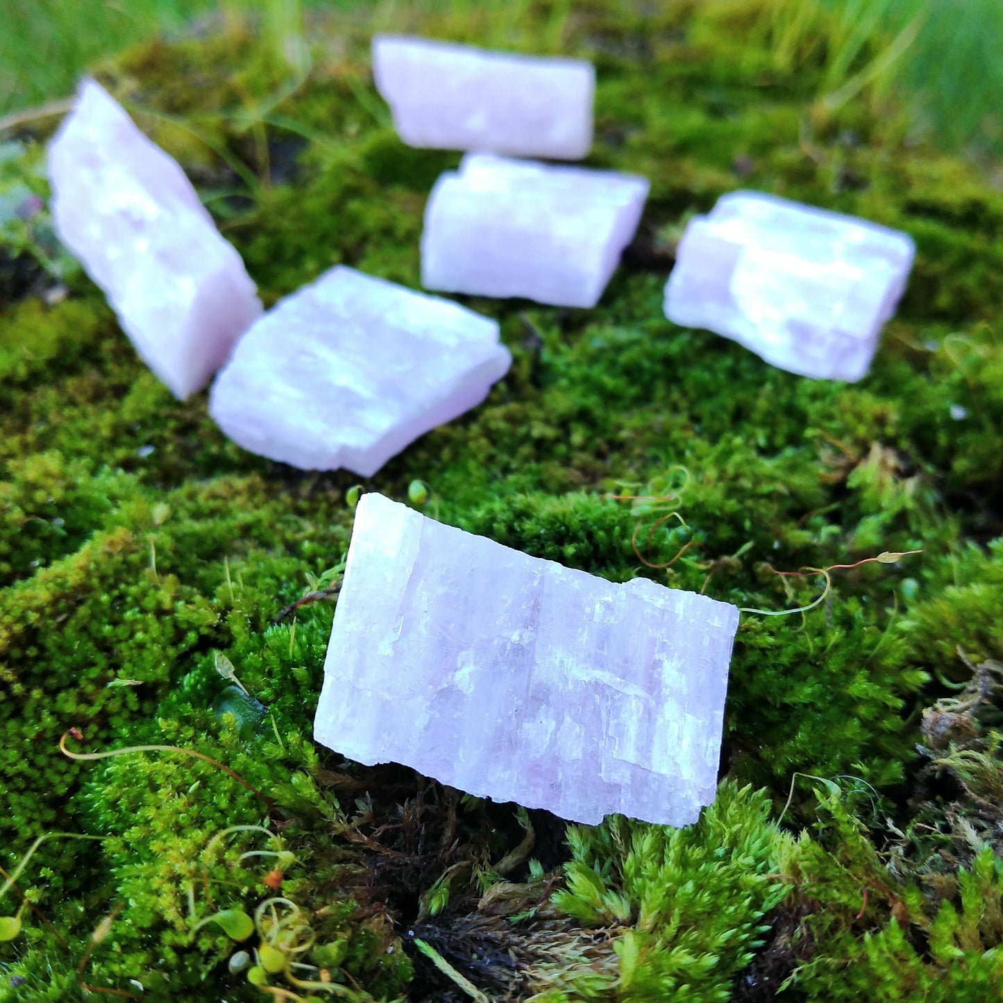 Kunzite em Bruto