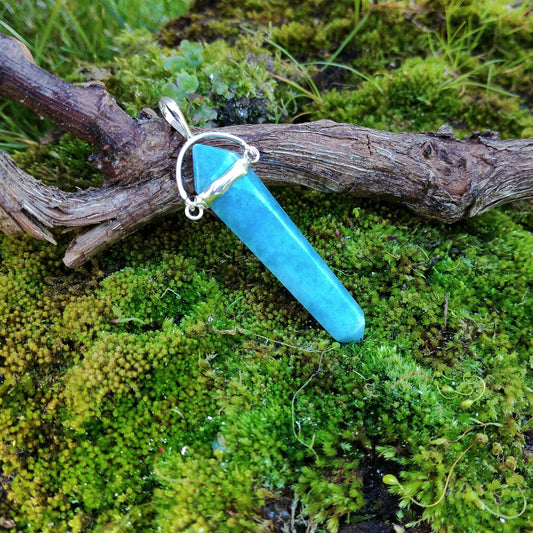 Silver Pendant in Quartz Paraiba