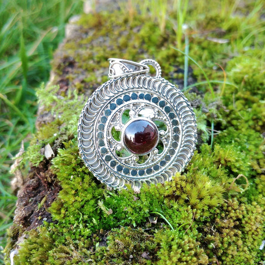 Silver Pendant with Garnet